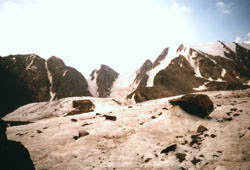 Фото 6. Вид на восток с лед.Каракабак.